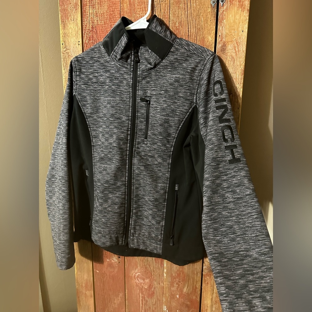 Women’s Cinch Softshell Jacket